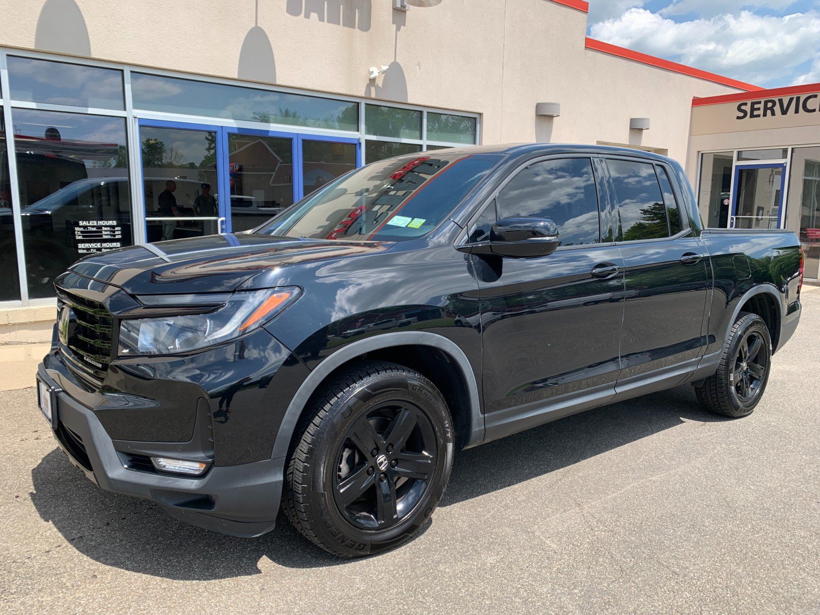 Used 2022 Honda Ridgeline Black Edition image 1
