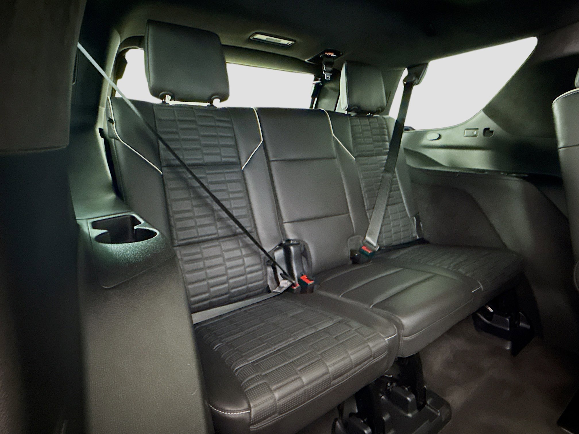 Used 2023 Cadillac Escalade Sport Platinum w/ LPO, ONYX Package AWD/4WD image 30