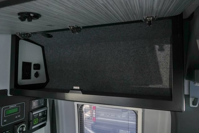 Used 2021 Mercedes-Benz Sprinter 2500 image 47