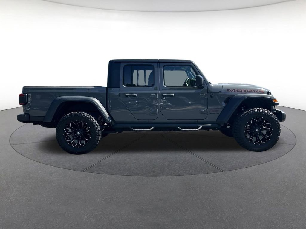 Certified 2020 Jeep Gladiator Mojave w/ LED Lighting Group AWD/4WD image 7