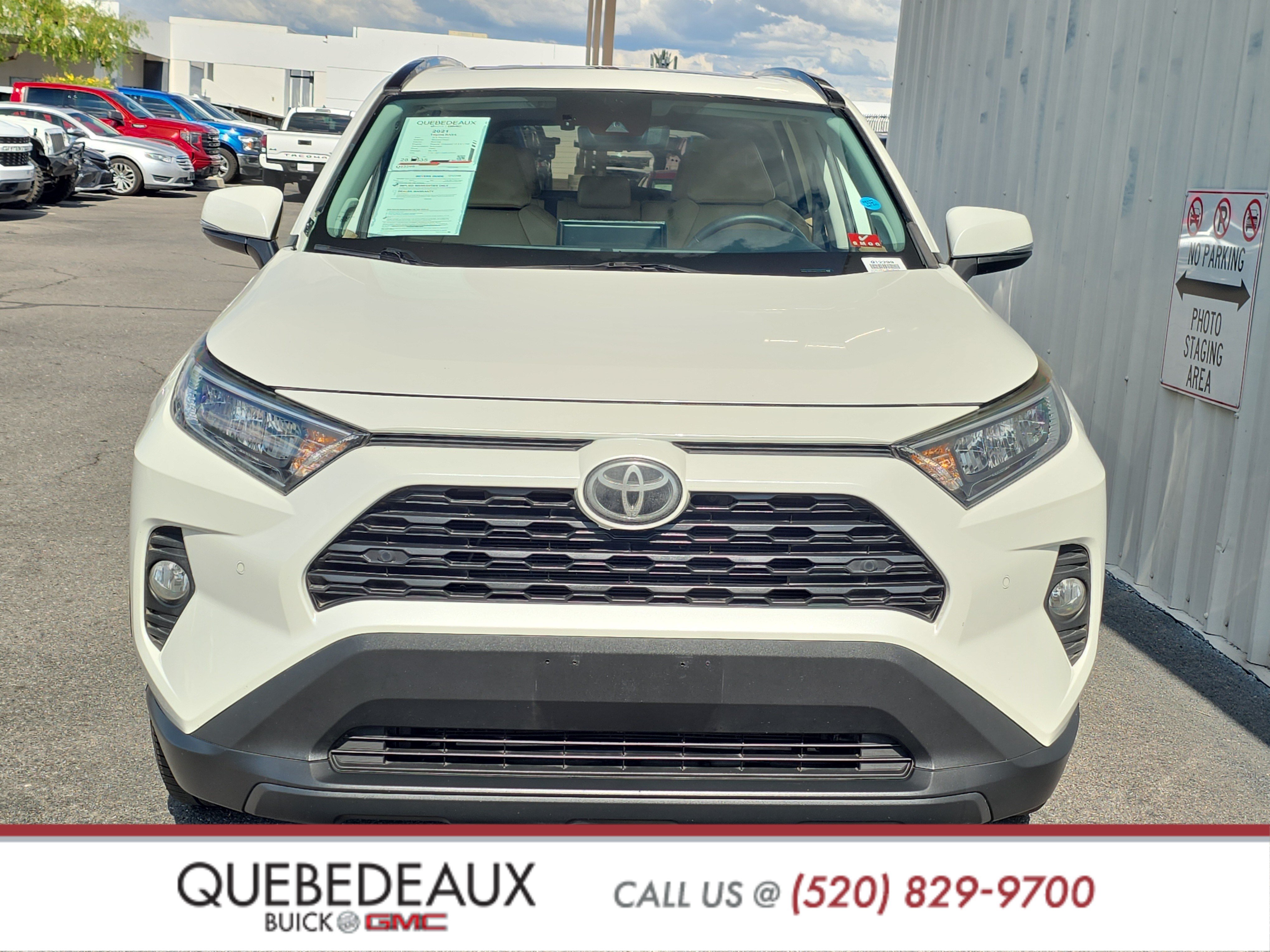 Used 2021 Toyota RAV4 XLE Premium FWD image 2