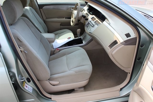 Used 2008 Toyota Avalon XL FWD image 38