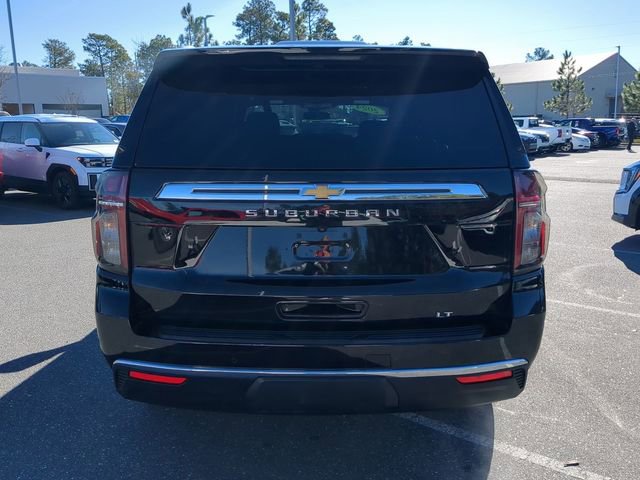 Used 2024 Chevrolet Suburban LT image 6