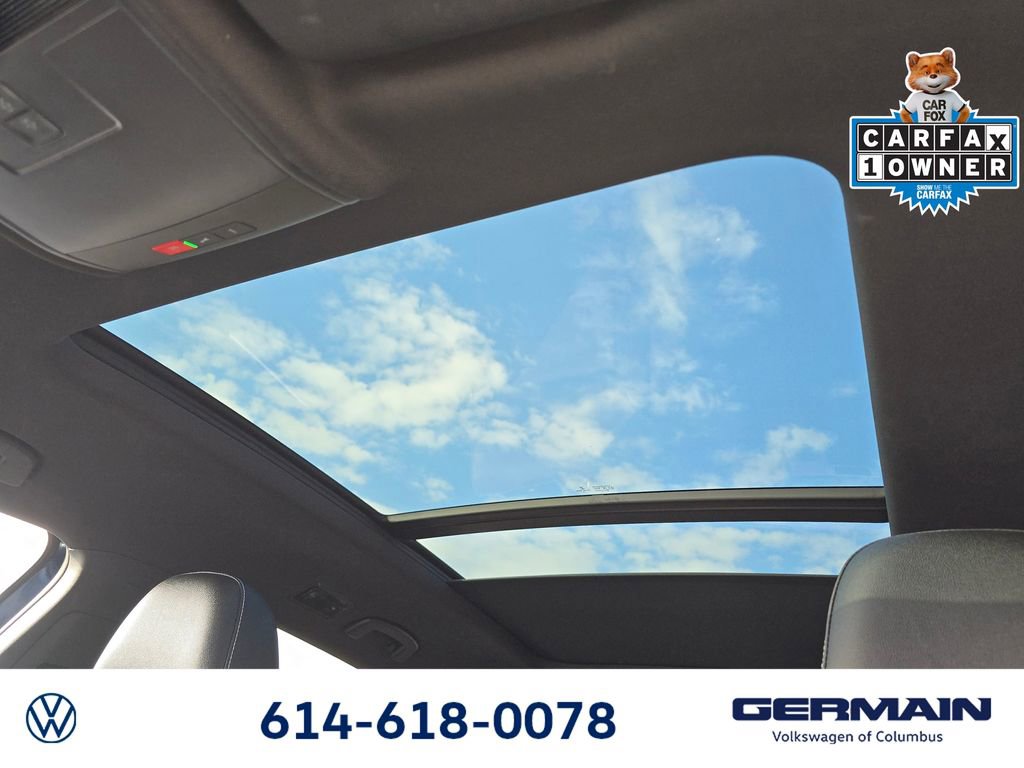 Used 2020 Volkswagen Atlas Cross Sport SEL image 27