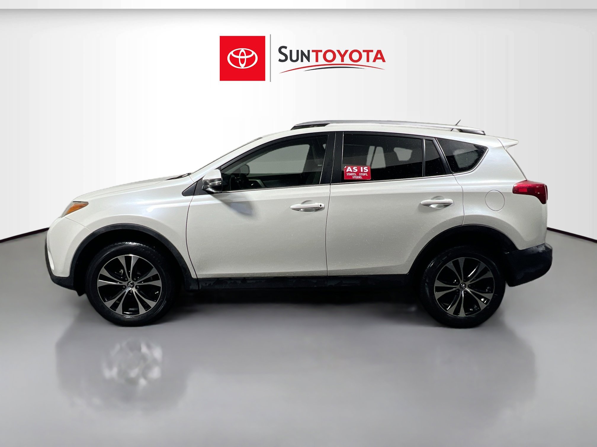 Used 2015 Toyota RAV4 Limited w/ Technology Package image 7