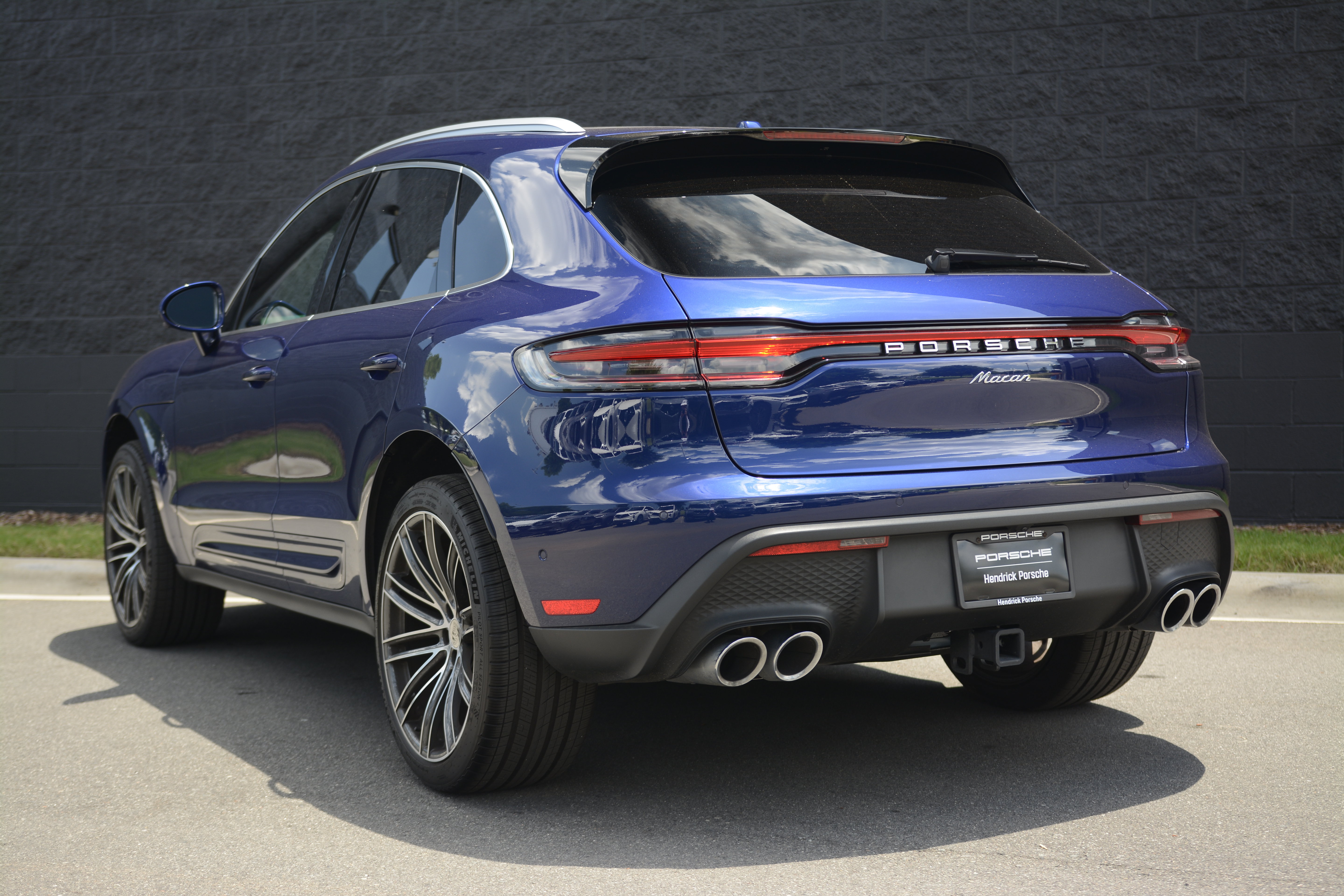 Certified 2026 Porsche Macan AWD/4WD image 52