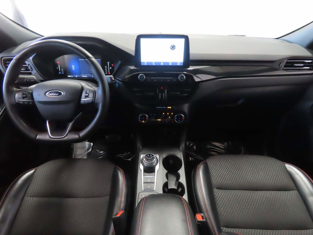 Used 2024 Ford Escape ST-Line w/ Cold Weather Package FWD image 14