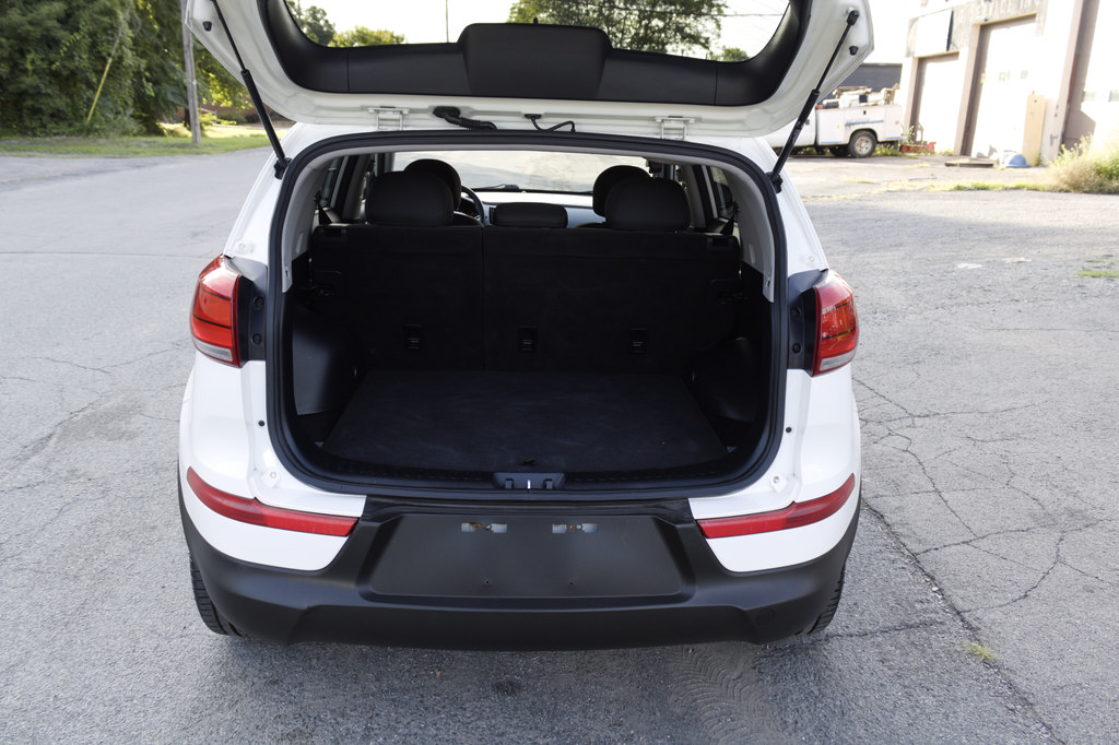 Used 2016 Kia Sportage LX AWD/4WD image 28