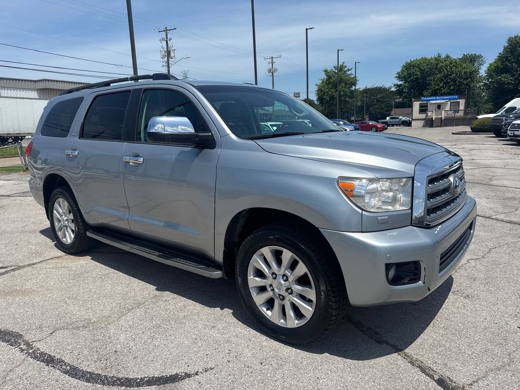 Used 2014 Toyota Sequoia Platinum RWD image 44