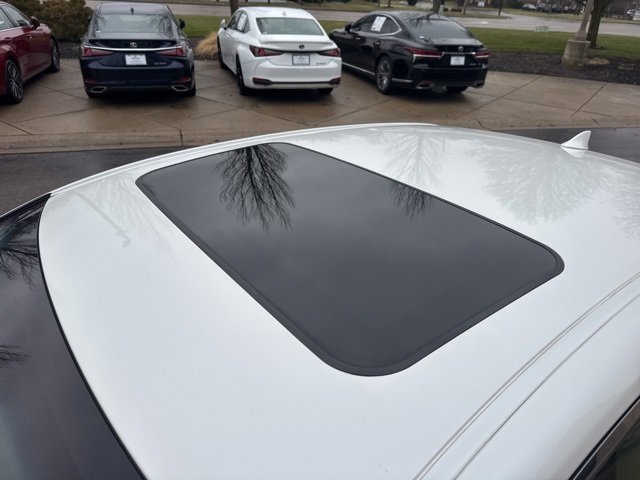 Used 2016 Lexus ES 350 image 10