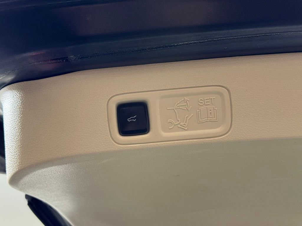 Certified 2023 Lincoln Navigator Black Label image 58