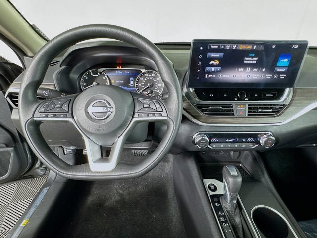 New 2026 Nissan Altima 2.5 SV w/ SV Special Edition Package FWD image 12