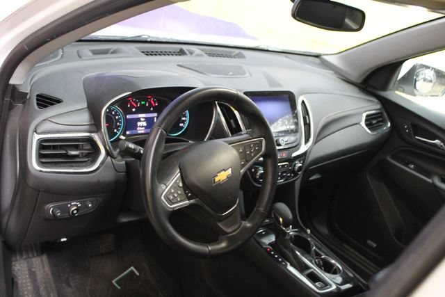 Used 2023 Chevrolet Equinox Premier AWD/4WD image 14