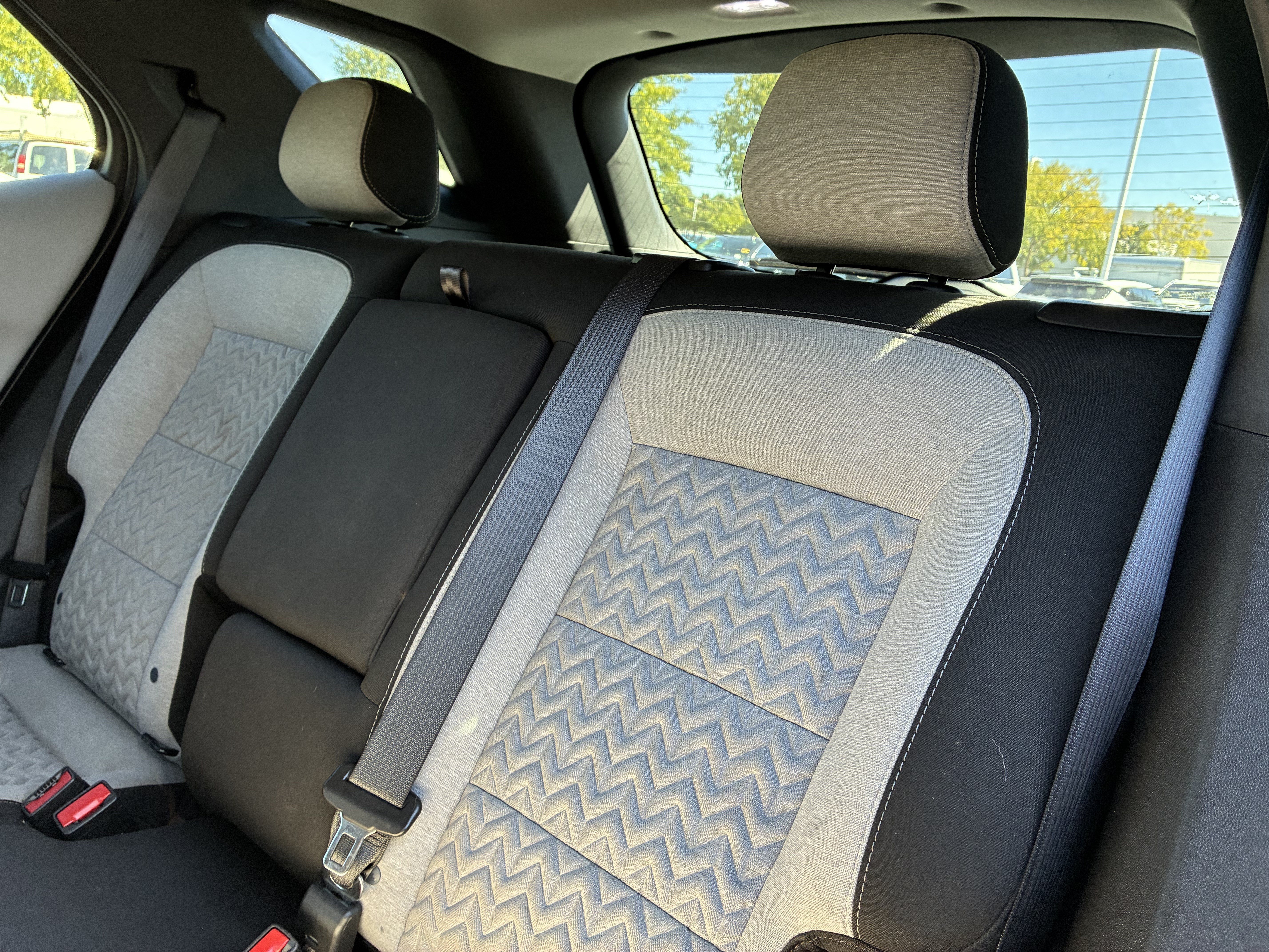 Used 2023 Chevrolet Equinox LS FWD image 13