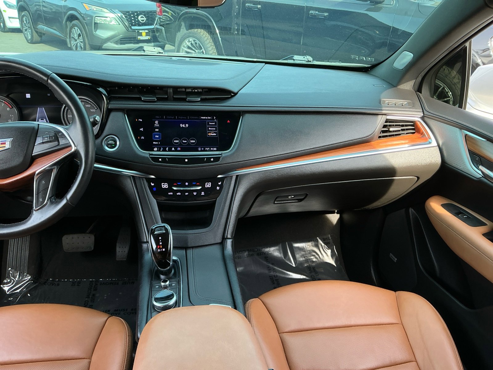 Used 2021 Cadillac XT5 Premium Luxury FWD image 17
