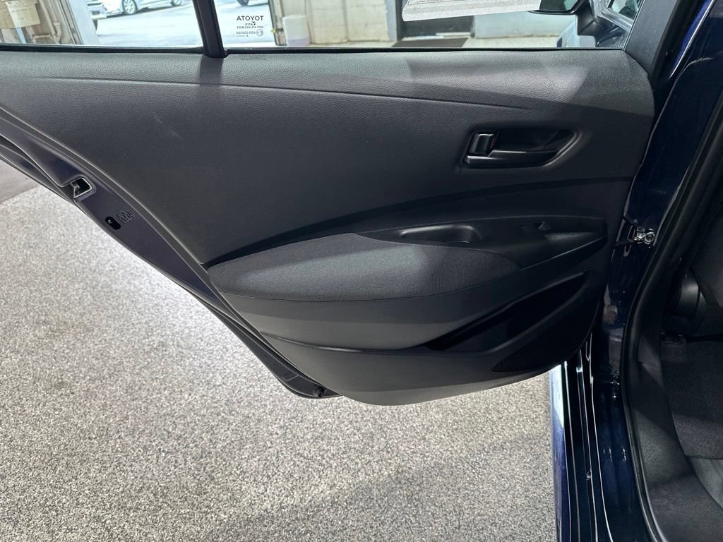 Certified 2025 Toyota Corolla LE FWD image 14