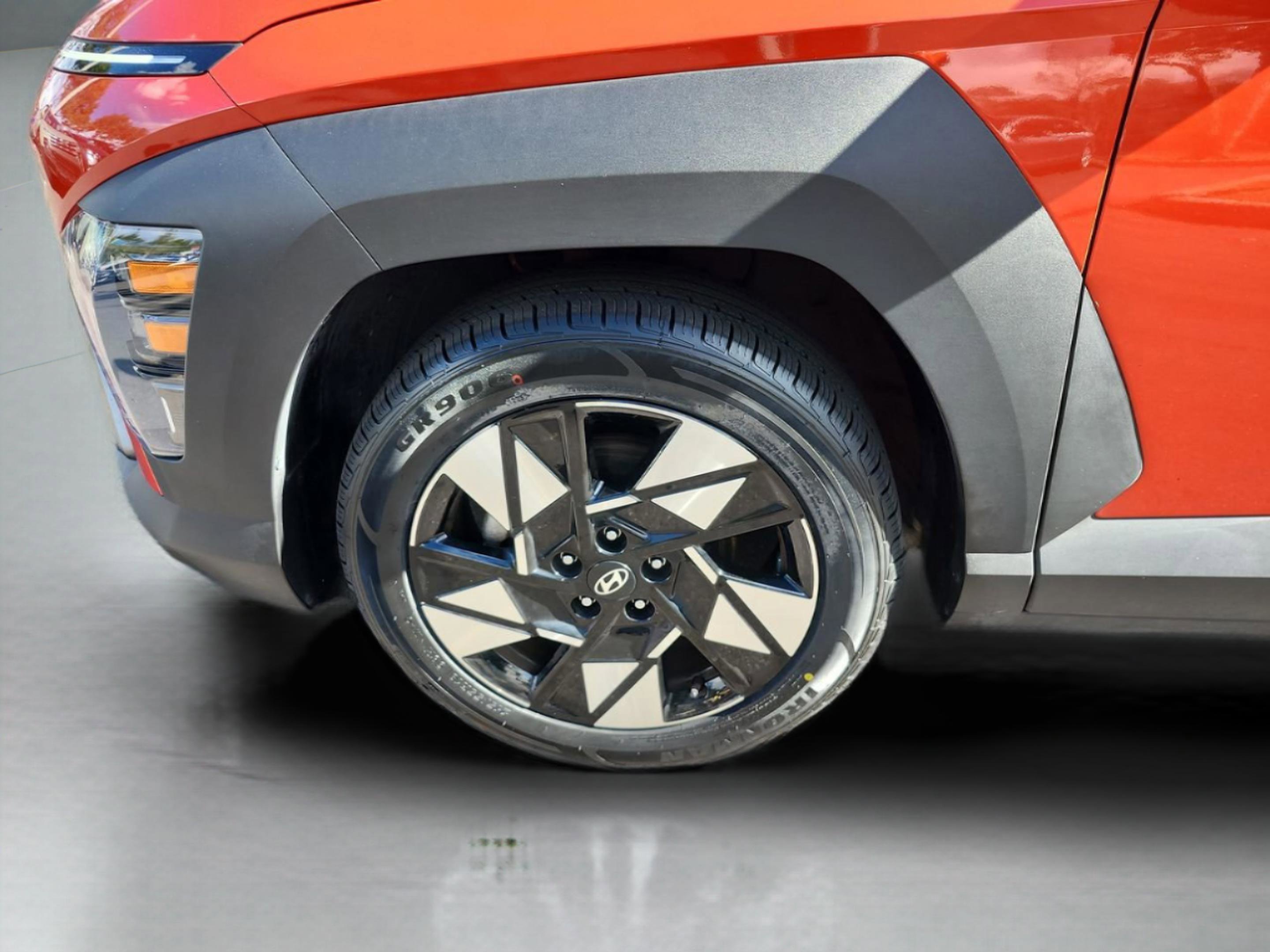 Certified 2024 Hyundai Kona SEL image 26