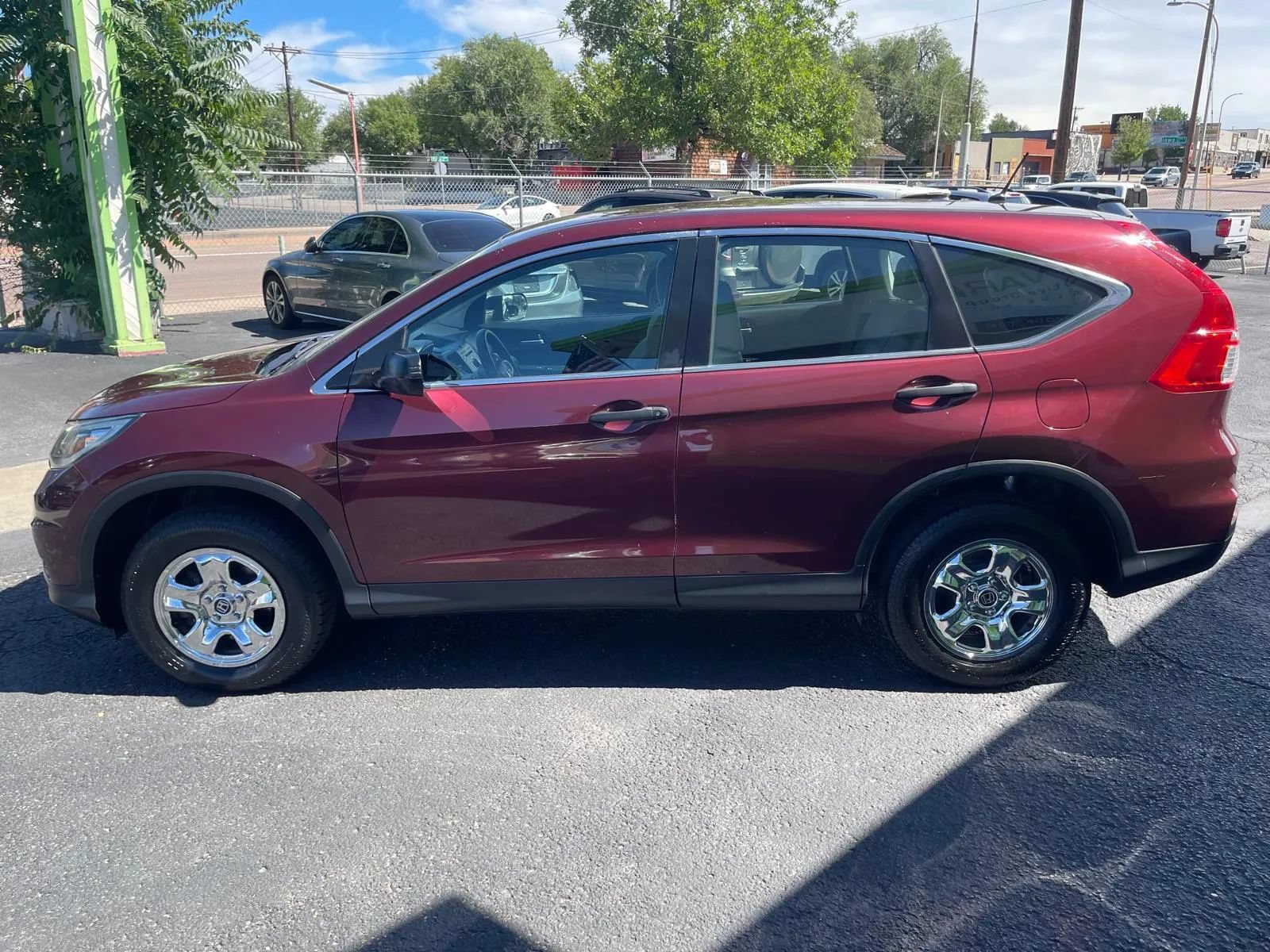 Used 2015 Honda CR-V LX image 5