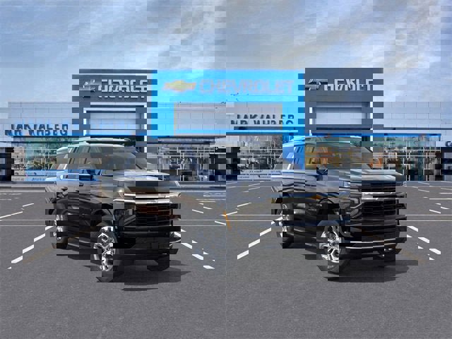 New 2026 Chevrolet Suburban LS image 1