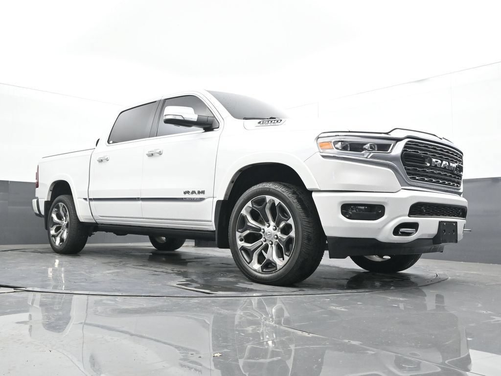 Used 2019 RAM 1500 Limited w/ Body Color Bumper Group AWD/4WD image 24