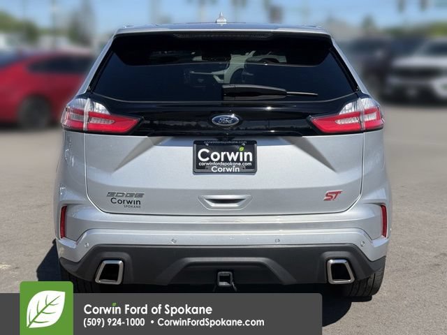 Used 2019 Ford Edge ST w/ Equipment Group 401A AWD/4WD image 18