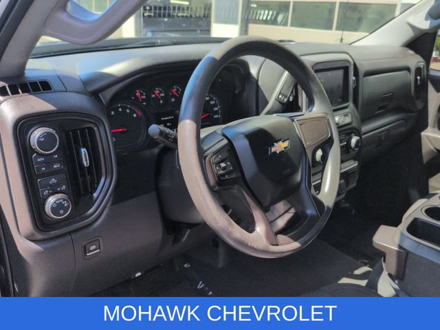 Certified 2020 Chevrolet Silverado 1500 Custom w/ Custom Value Package AWD/4WD image 11