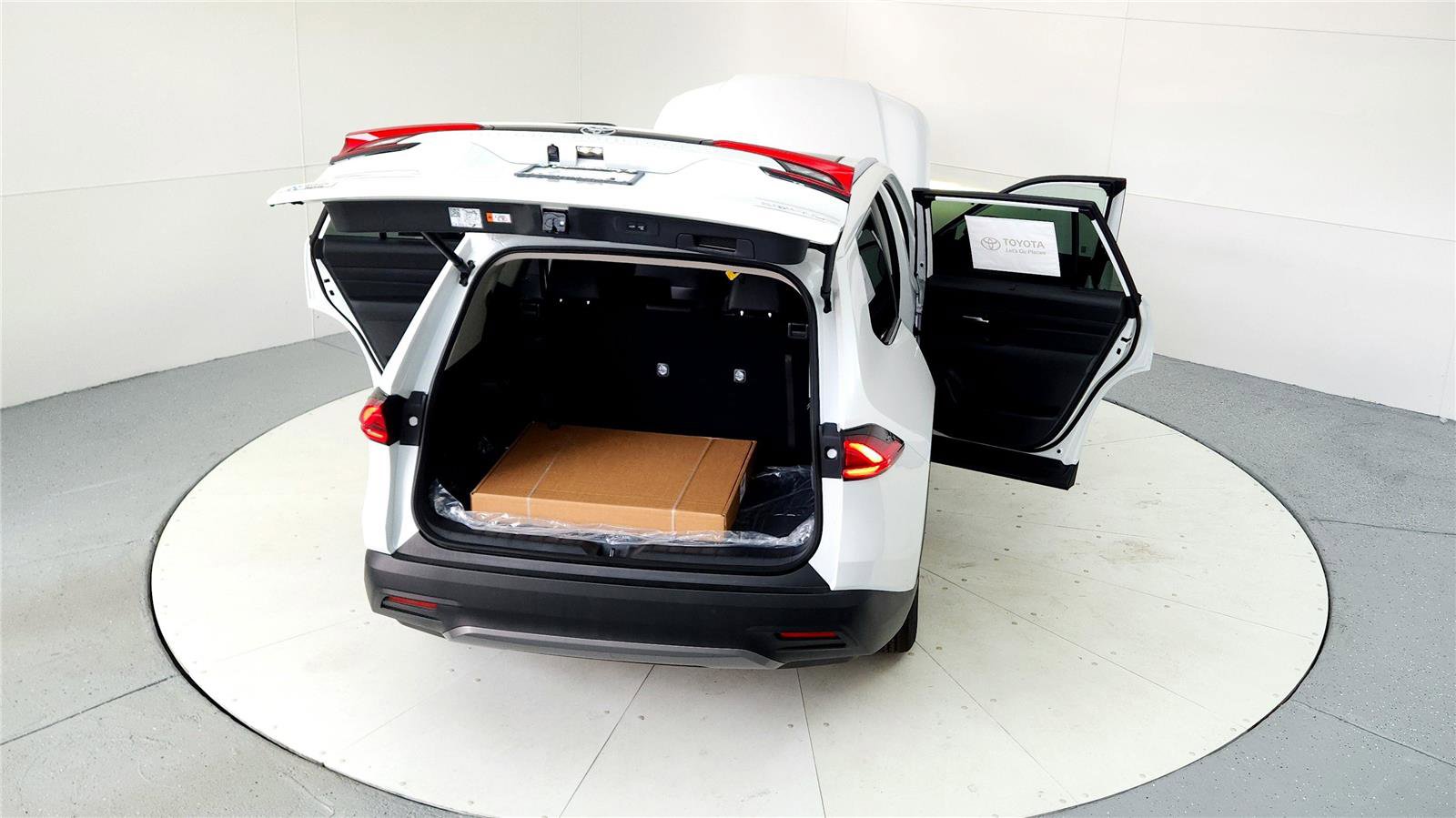 New 2025 Toyota Grand Highlander FWD image 19