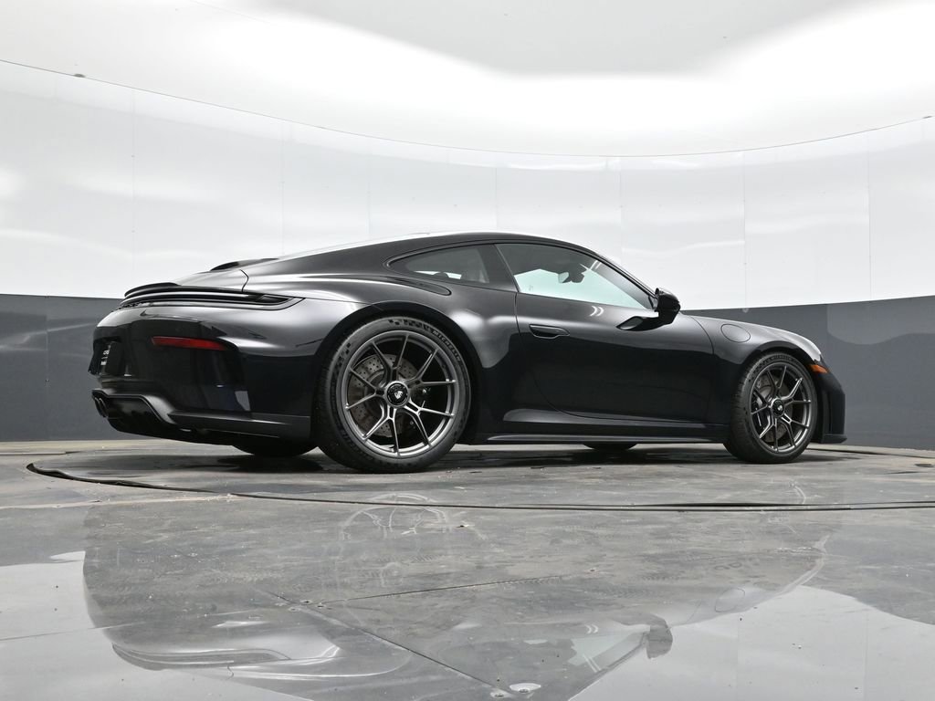 Certified 2026 Porsche 911 GT3 image 38