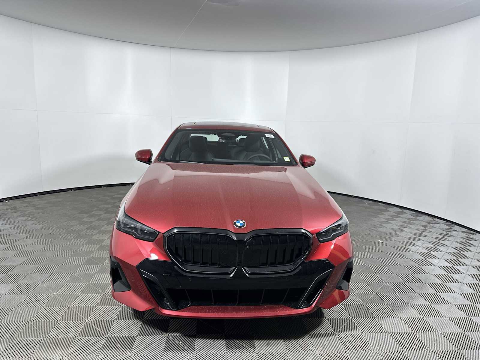 New 2026 BMW 530i xDrive w/ M Sport Package image 5