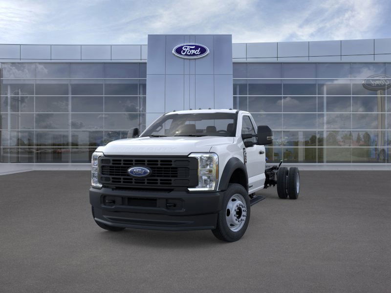 New 2026 Ford F550 image 2
