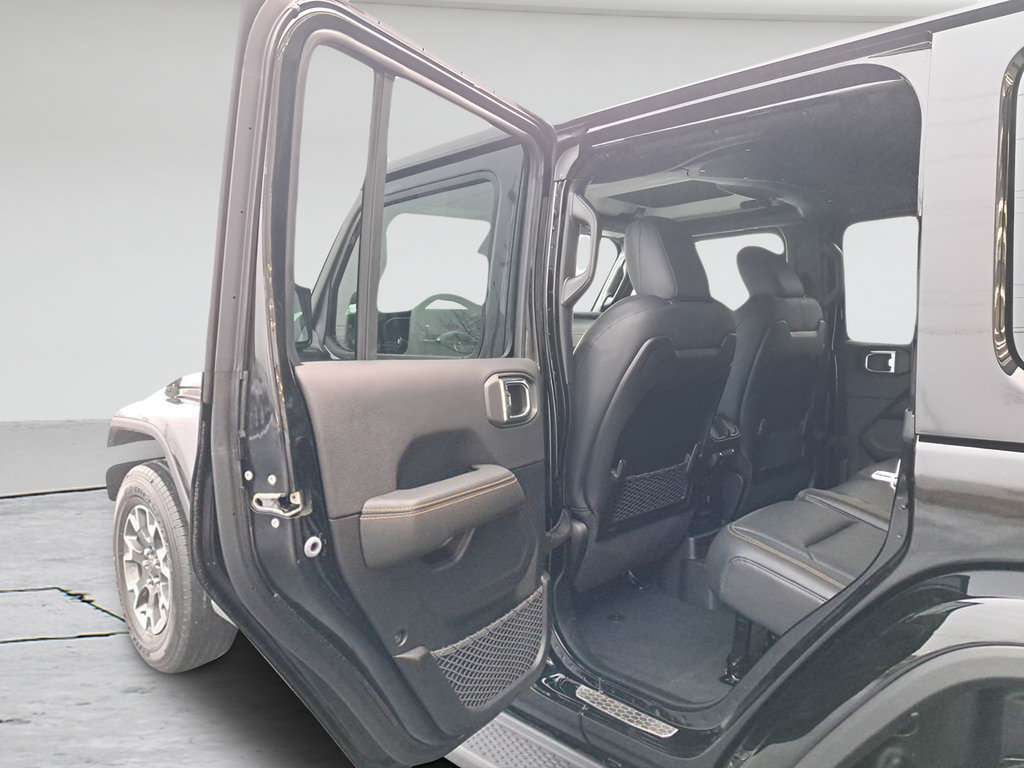 New 2026 Jeep Wrangler Unlimited Sahara AWD/4WD image 11