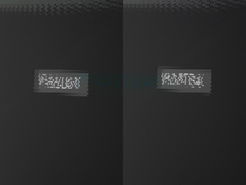 New 2026 Porsche Macan image 38