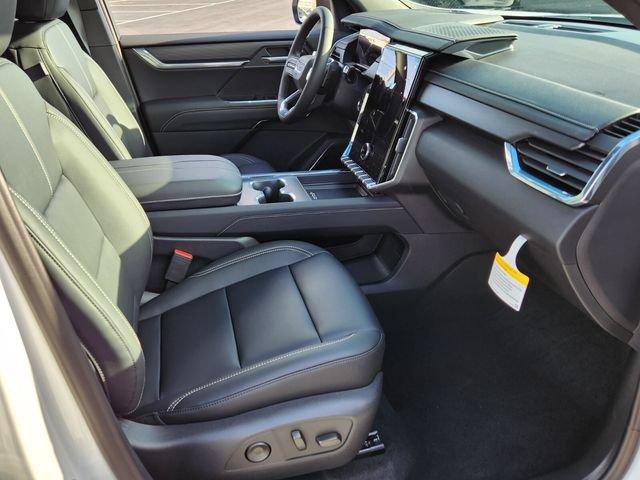 New 2026 GMC Acadia Elevation w/ Black Edition FWD image 17