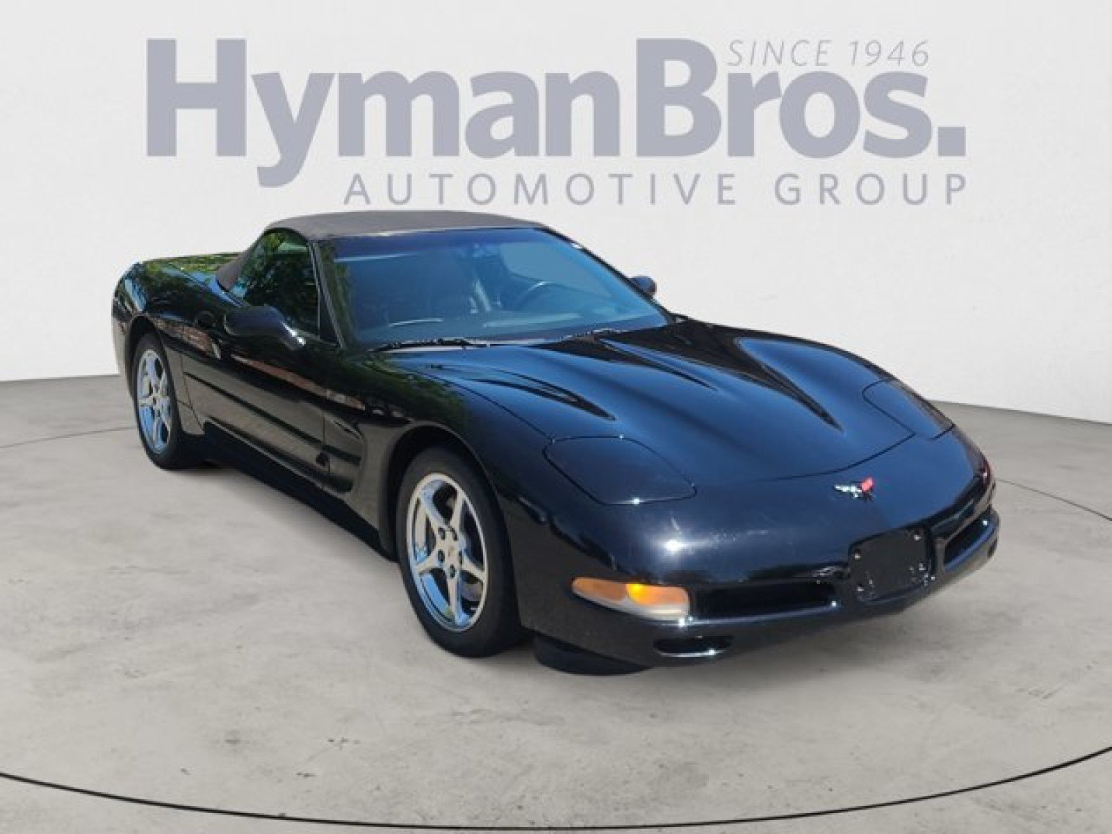 Used 2002 Chevrolet Corvette Convertible w/ Preferred Equipment Group2 RWD image 1