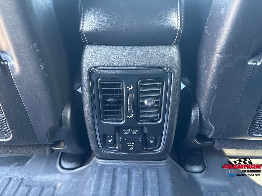 Used 2015 Jeep Grand Cherokee Limited w/ Trailer Tow Group IV AWD/4WD image 25