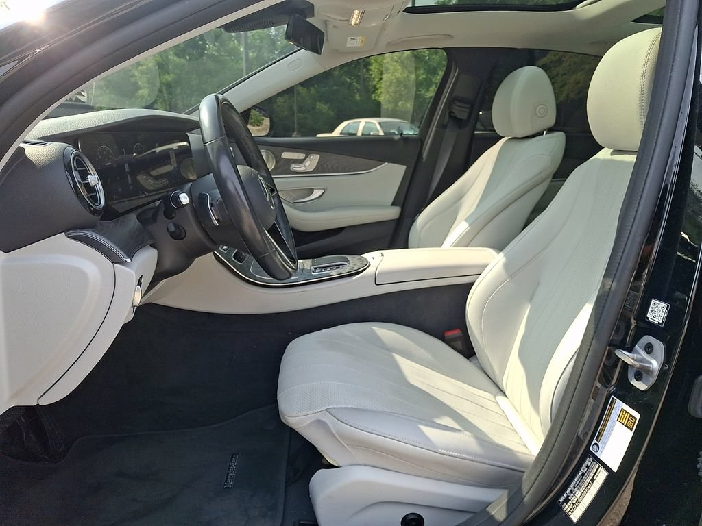 Used 2022 Mercedes-Benz E 350 Sedan w/ Driver Assistance Package image 13