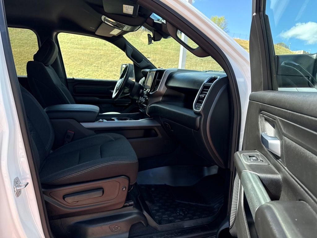Used 2025 RAM 1500 Tradesman AWD/4WD image 27