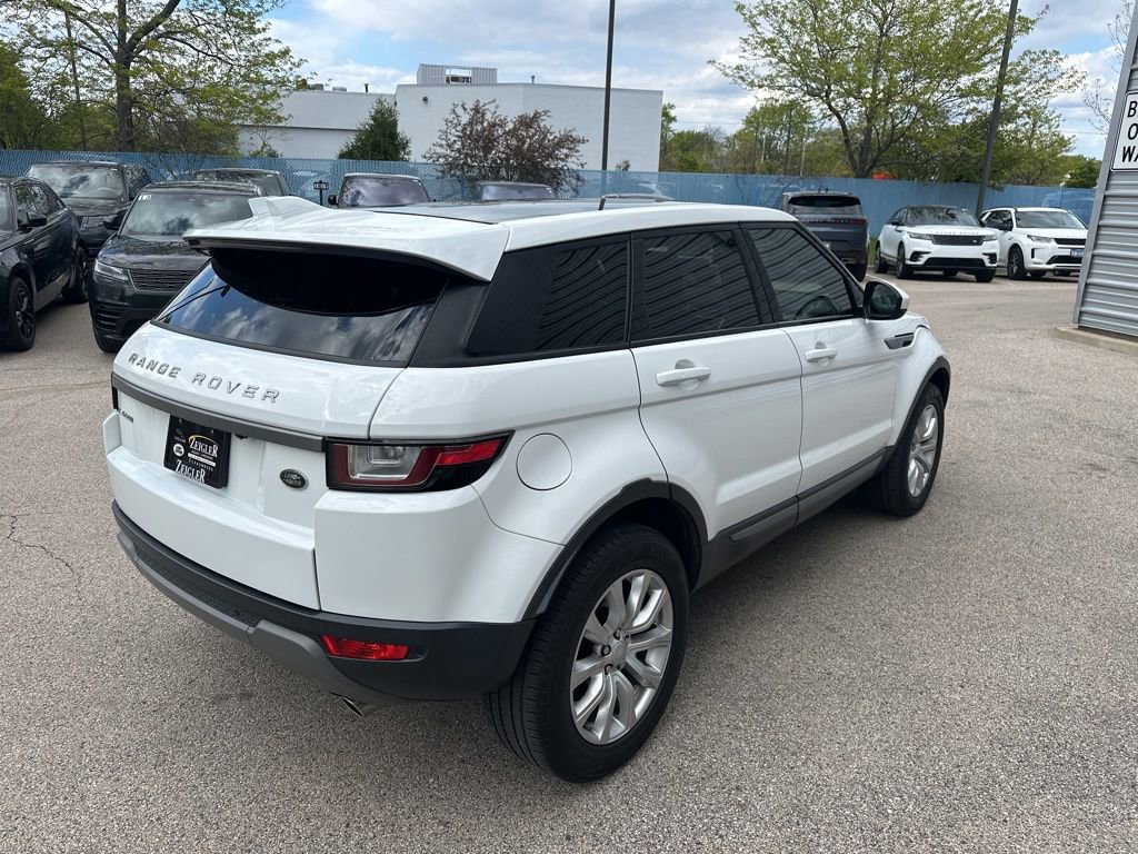 Used 2019 Land Rover Range Rover Evoque SE AWD/4WD image 5