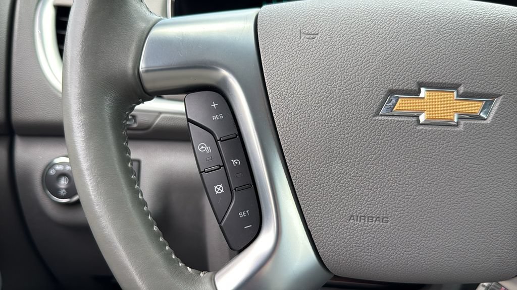 Used 2016 Chevrolet Traverse LTZ AWD/4WD image 33