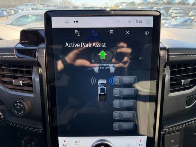 Used 2022 Ford F150 Lightning Platinum image 35