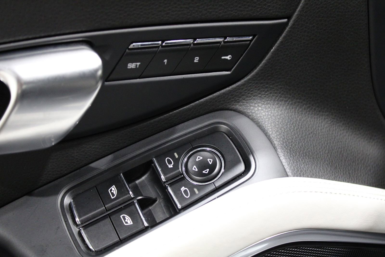 Used 2019 Porsche 718 Cayman image 21