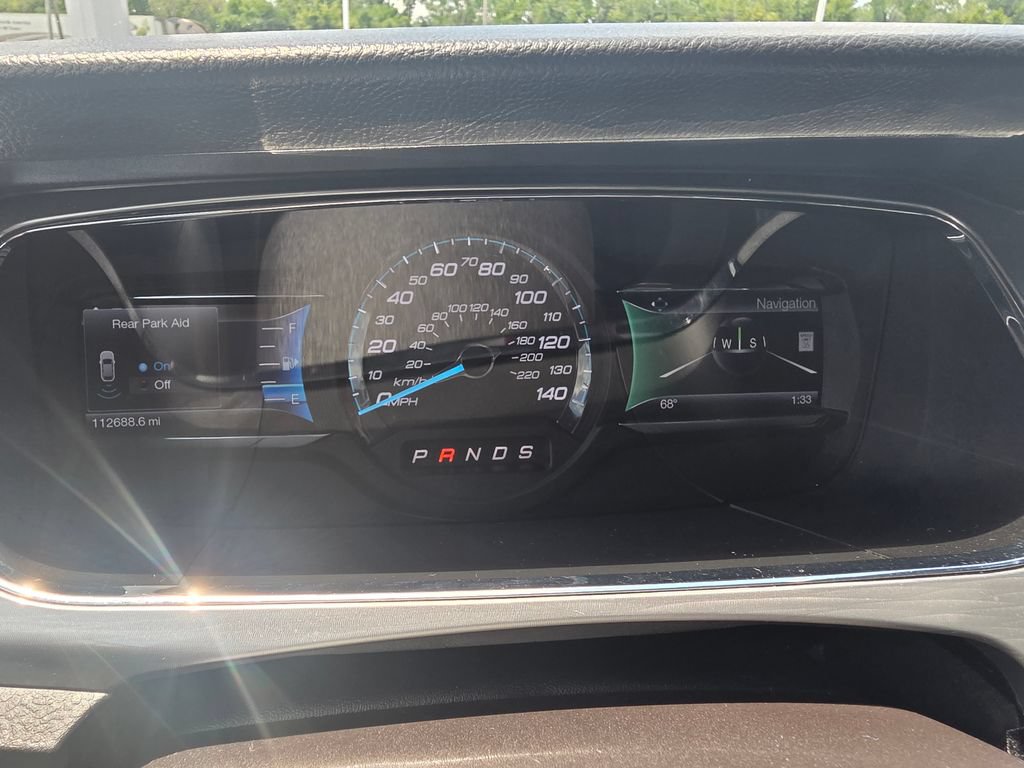 Used 2015 Ford Taurus SEL w/ Equipment Group 201A AWD/4WD image 16