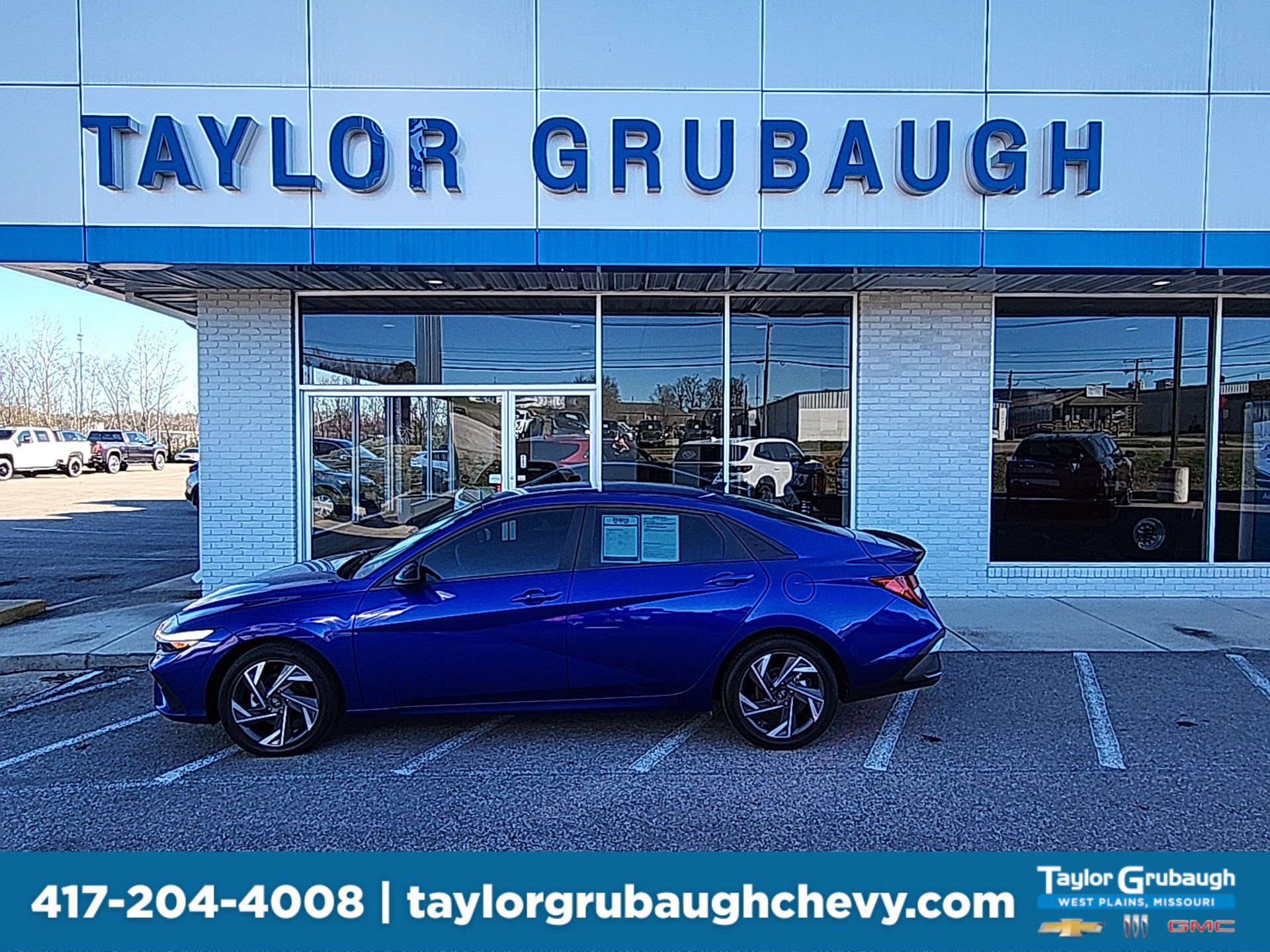 Used 2025 Hyundai Elantra SEL w/ Cargo Package video 1