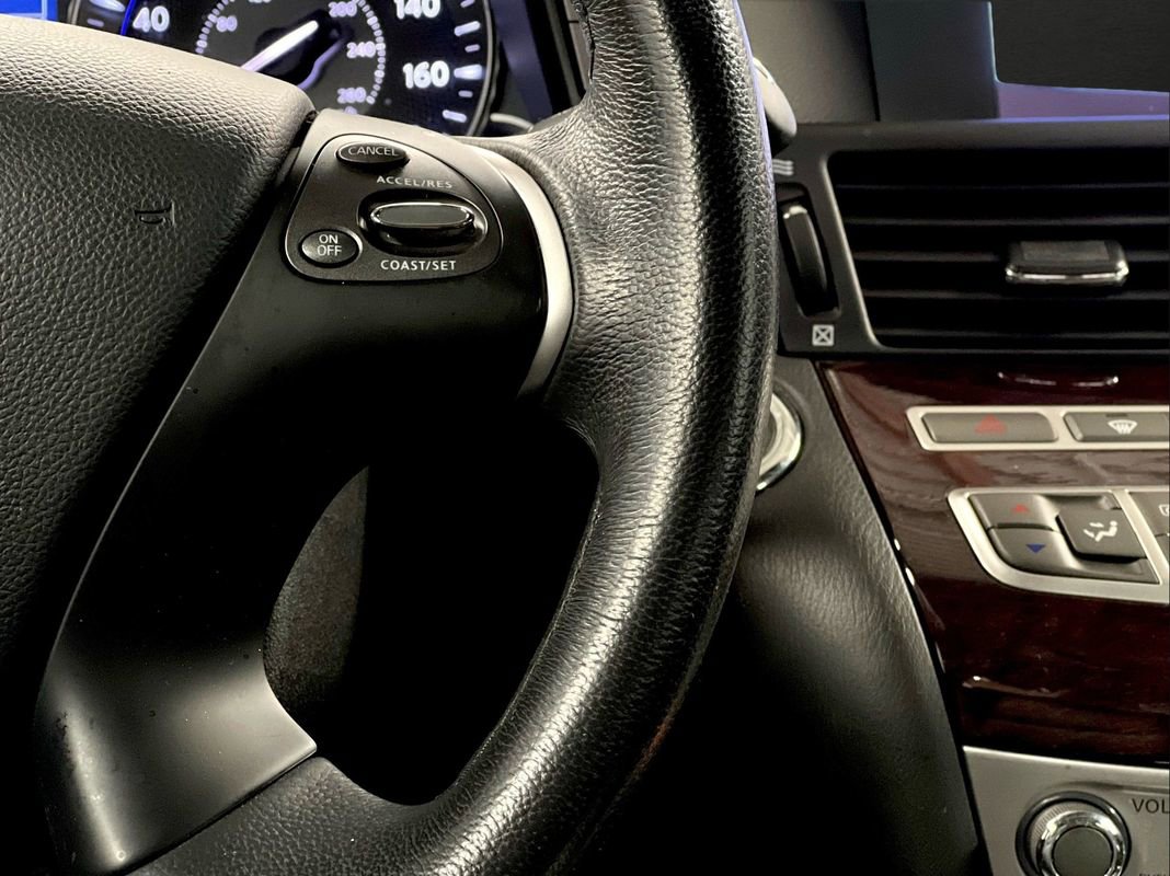 Used 2019 INFINITI Q70 L 3.7 AWD/4WD image 21