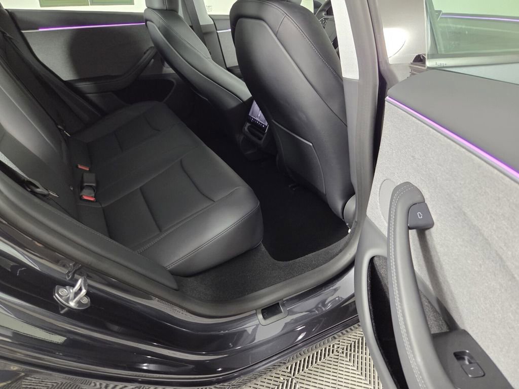 Used 2025 Tesla Model 3 Long Range image 26