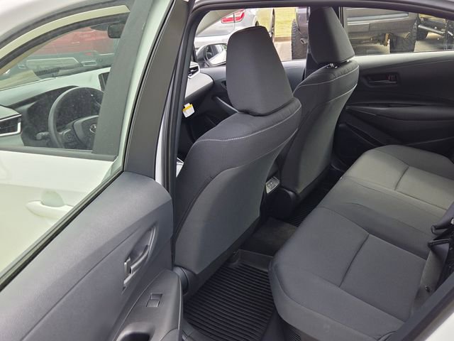 Used 2026 Toyota Corolla LE FWD image 7