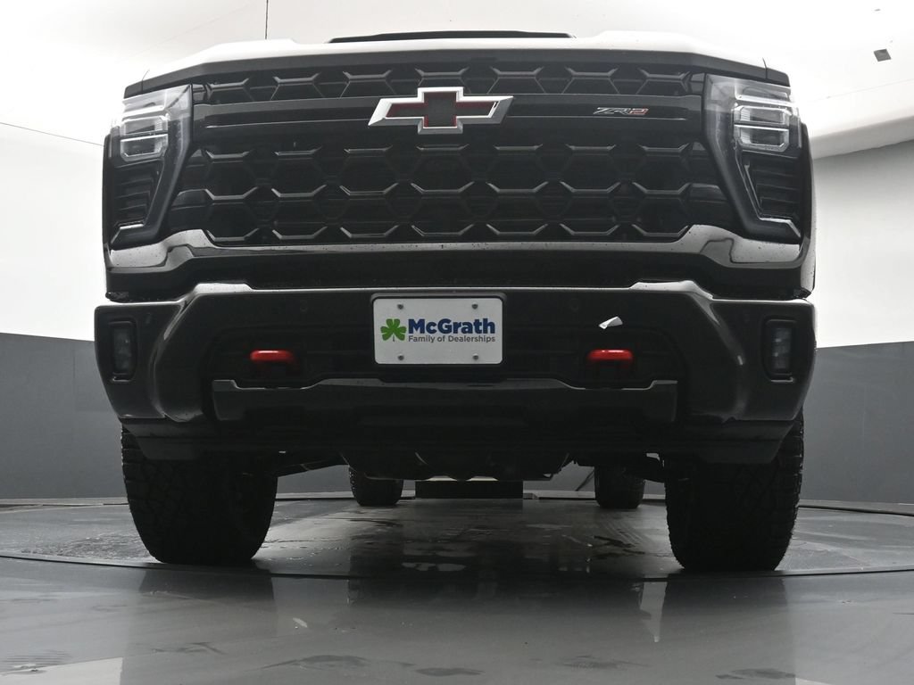 New 2026 Chevrolet Silverado 2500 ZR2 AWD/4WD image 7
