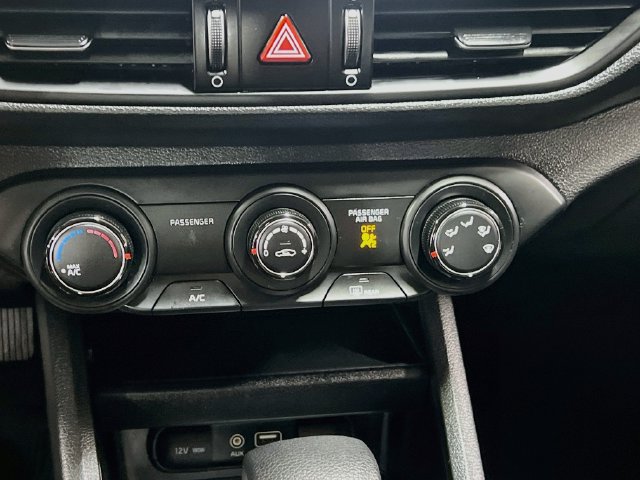 Used 2020 Kia Forte LXS FWD image 15
