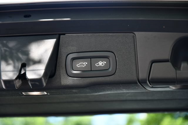 Used 2024 Volvo XC60 B5 Plus w/ Climate Package AWD/4WD image 29
