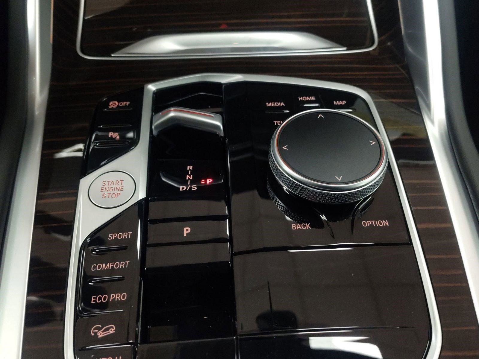 New 2026 BMW X6 xDrive40i image 23